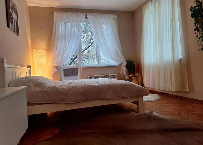 Cozy Apartment In The Heart Of Sofia